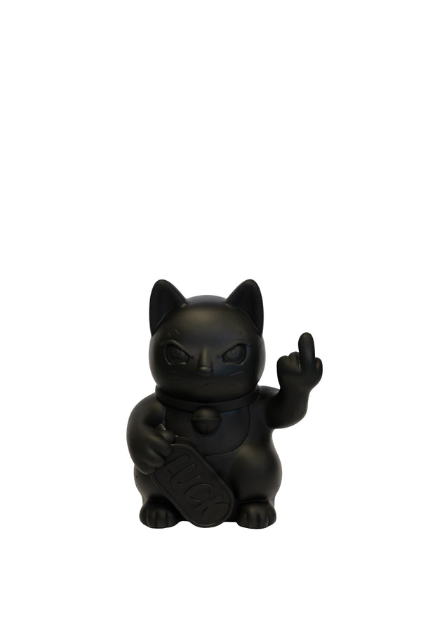 MANEKI BLACK 16 CM
