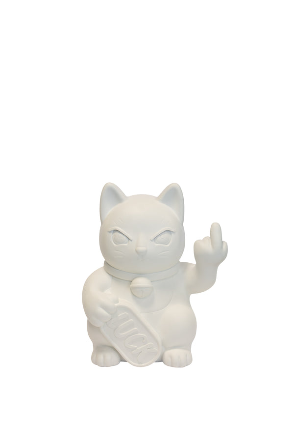 MANEKI WHITE 16 CM