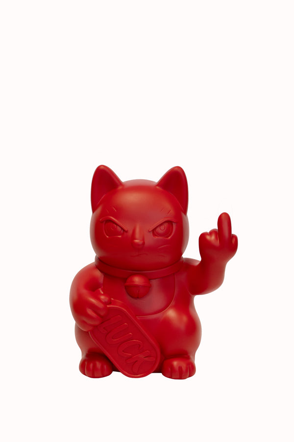 MANEKI RED 27 CM