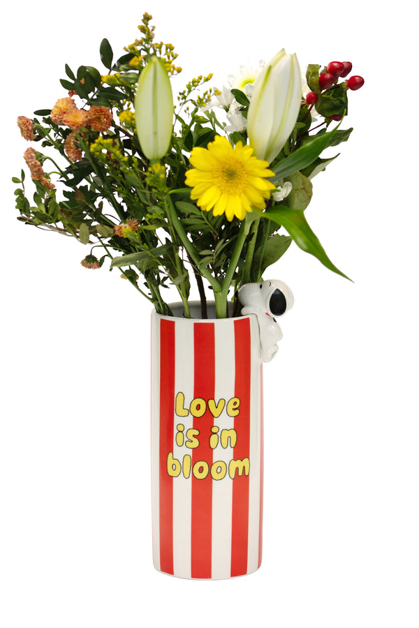 SNOOPY LOVE IS IN BLOOM RED
