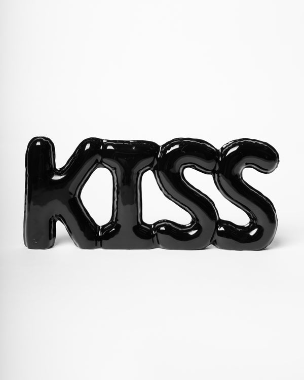 KISS BLACK